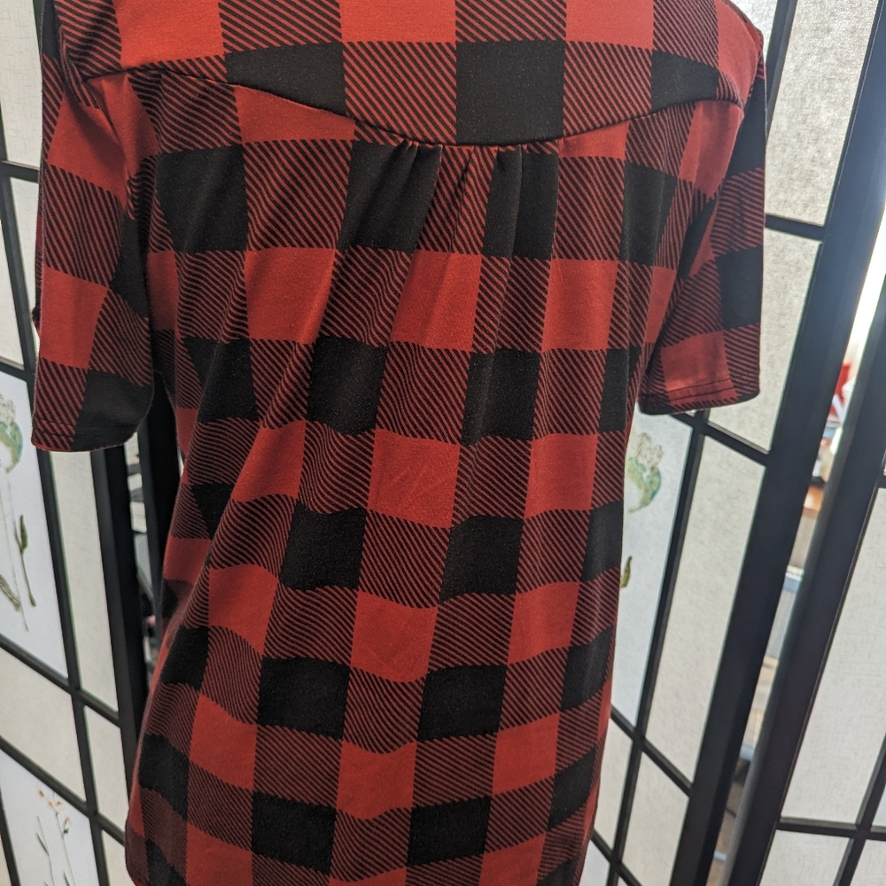 Woman's tunic top - Picture 2 of 3